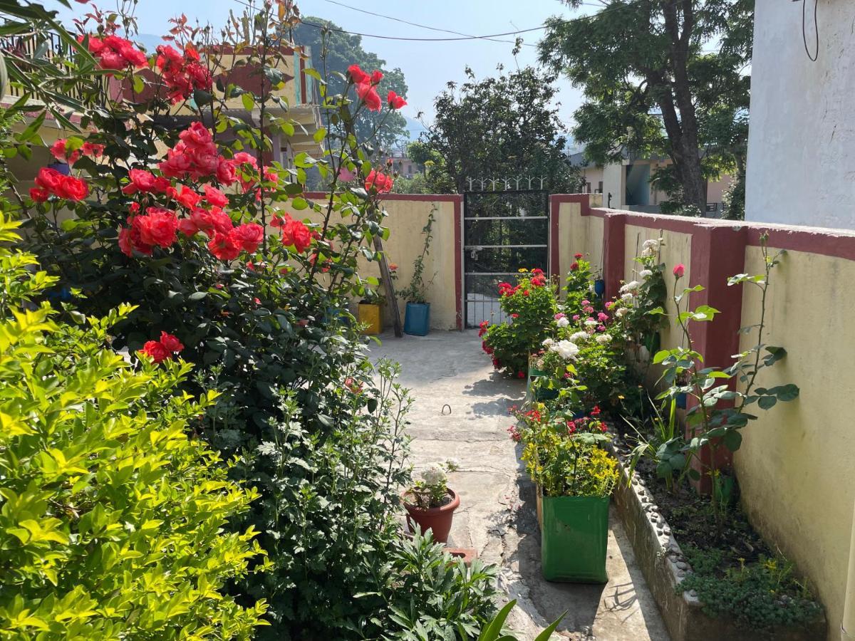 Katyuri Kings Divine Stay- Babaji'S Cave Dwarahat Exterior foto
