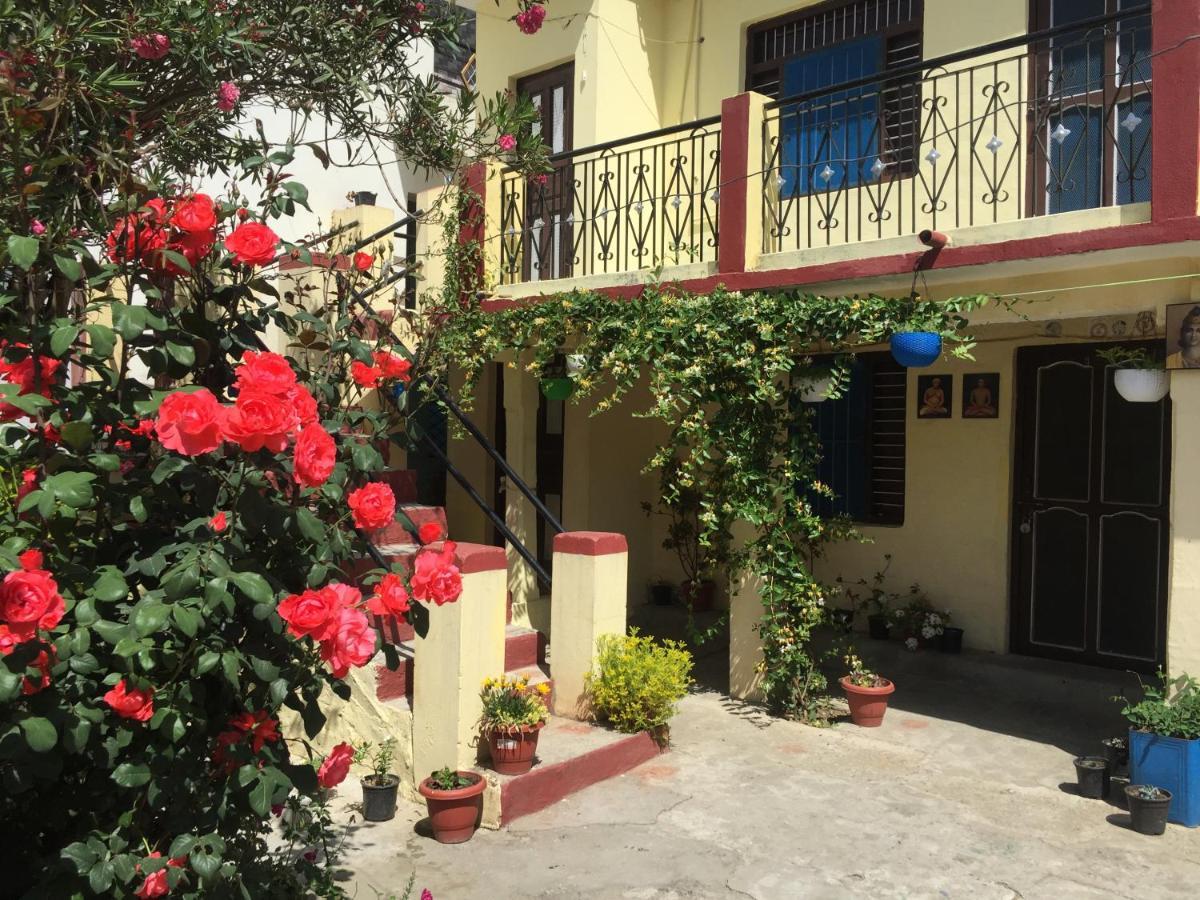 Katyuri Kings Divine Stay- Babaji'S Cave Dwarahat Exterior foto