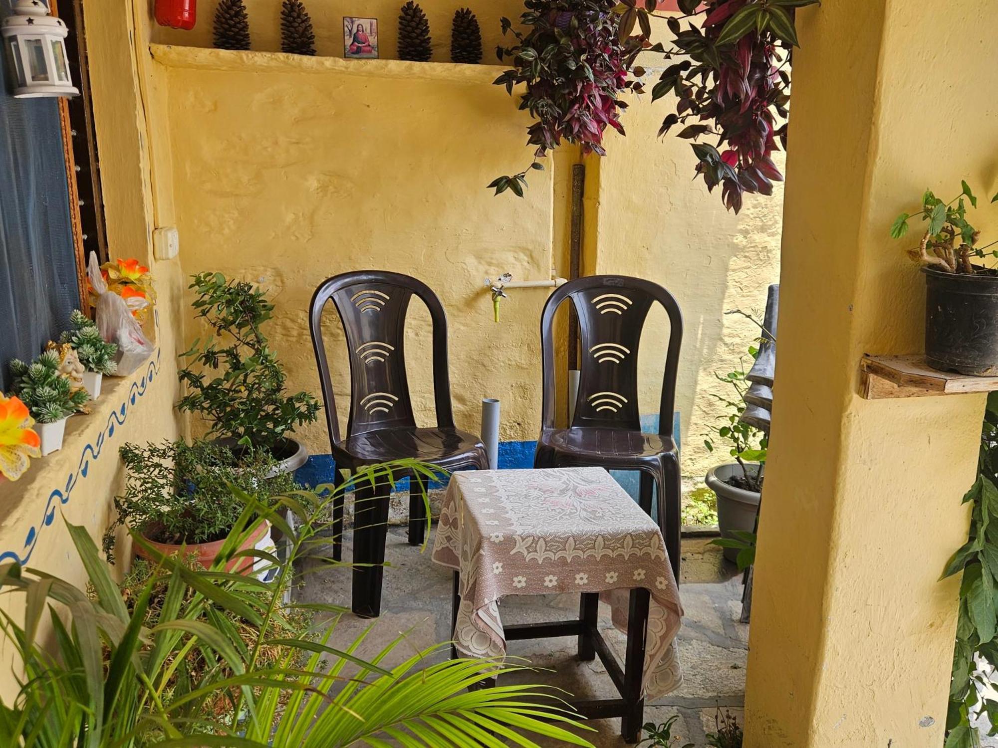 Katyuri Kings Divine Stay- Babaji'S Cave Dwarahat Zimmer foto